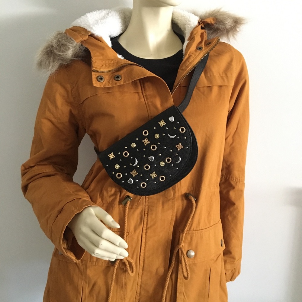 Black studded belt bag. Bum bag. BCBGeneration - Picture 1 of 8
